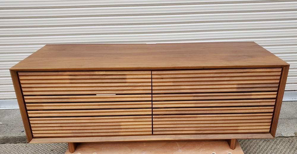 C134 美品！カリモク120幅　ソリッドボード（TV台）　QT4037R