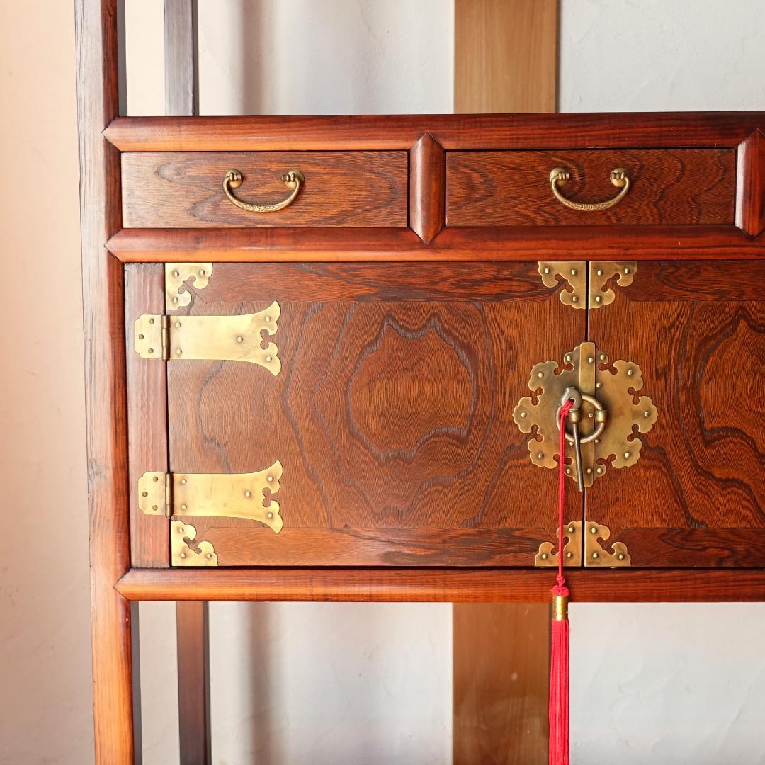 李朝家具 四方卓子 李朝棚 朝鮮棚 タクジャ 飾棚 民芸家具 鍵付