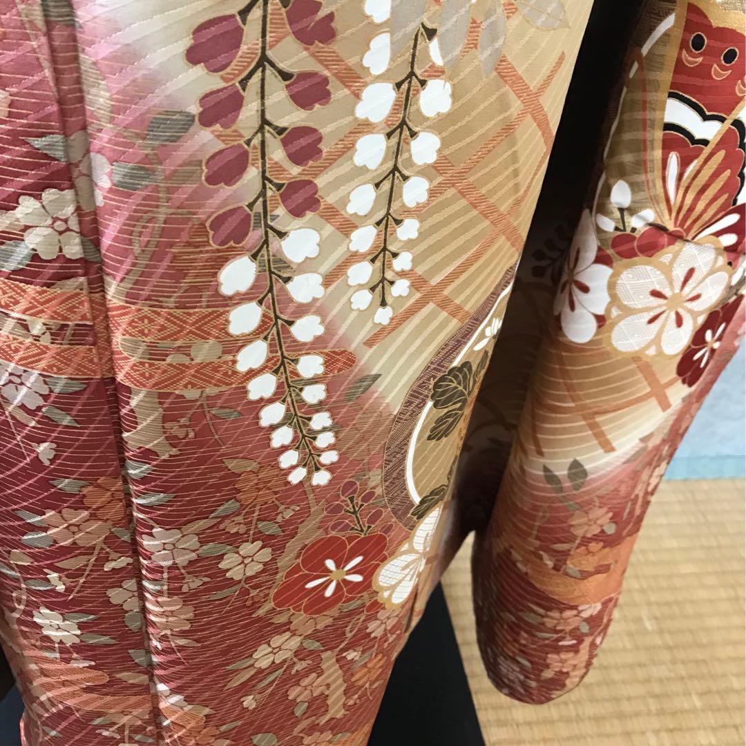 【帯サービス】正絹　振袖　花蝶に金箔　　染め分け