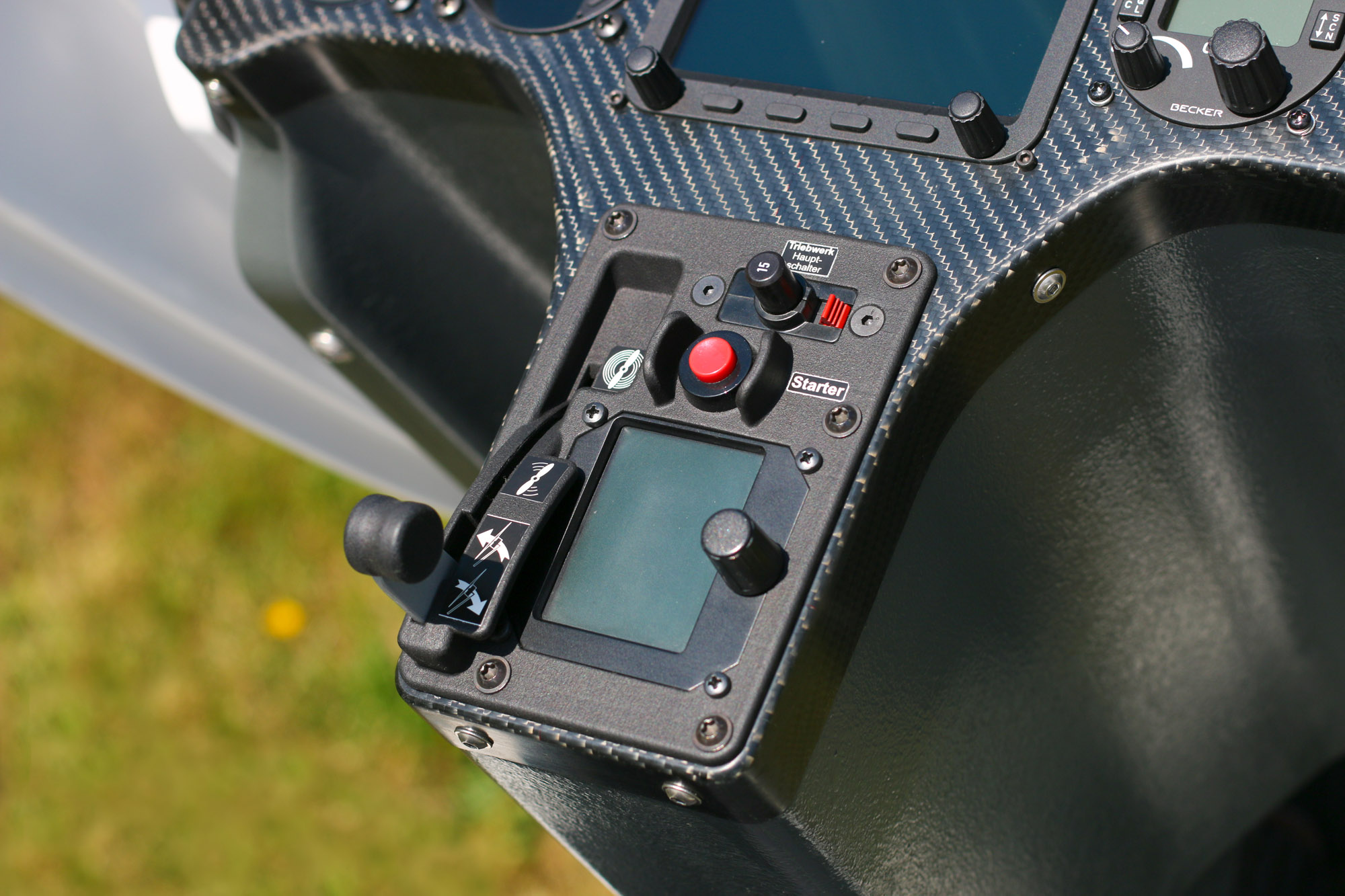 The AS 33 will become an Electric Self-launcher