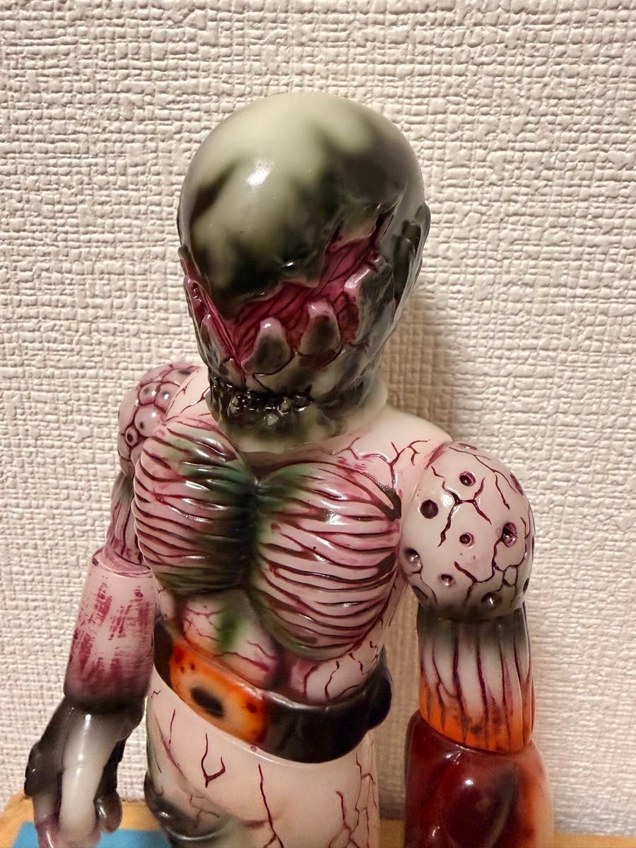 アトムAアマレスラー GID 蓄光 イッチネス リアルヘッド ソフビ