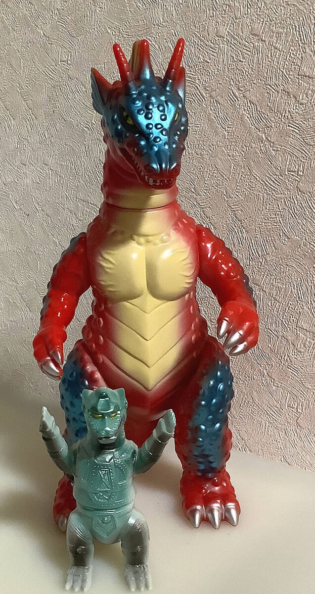 Yahoo!オークション -「m1号 チタノザウルス」の落札相場・落札価格