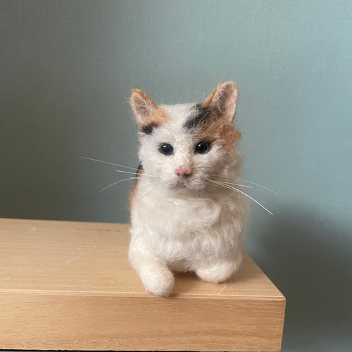手乗り子猫 三毛猫 ミケ 羊毛フェルト ぬいぐるみ ねこ 羊毛フェルト