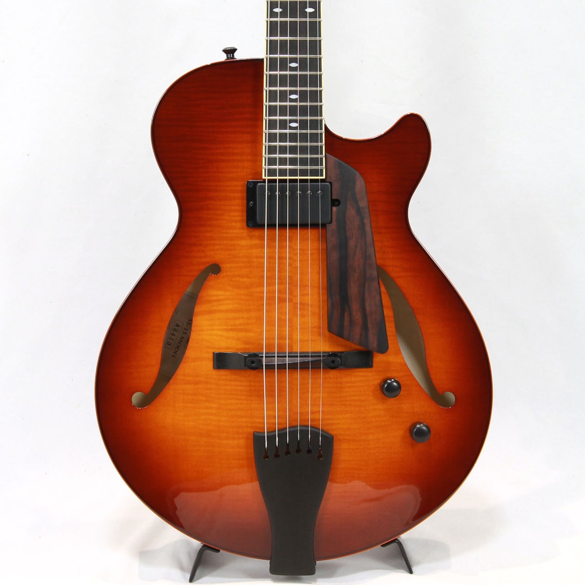 Sadowsky Archtop Series SS-15 Sienna Burst with hard case electirc