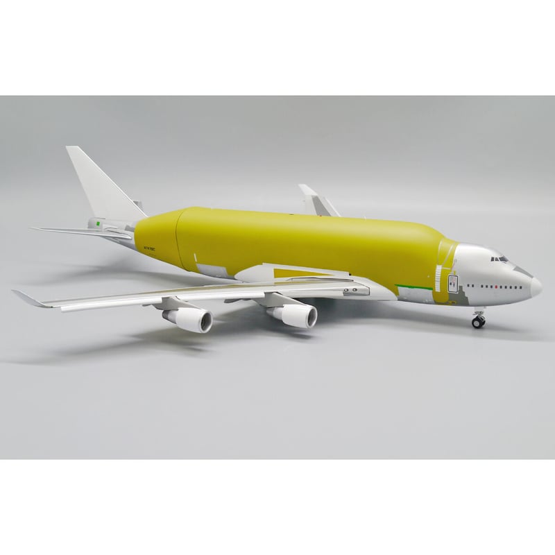 1/200 747-400(LCF)ドリームリフター下地塗装 胴体開閉可 N747BC Fl