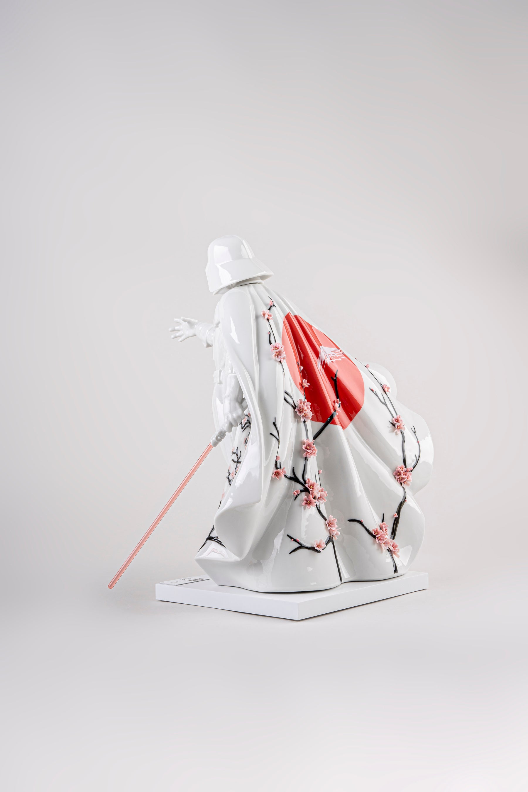 リヤドロ】「スター・ウォーズ・セレブレーション2025」にて、桜の