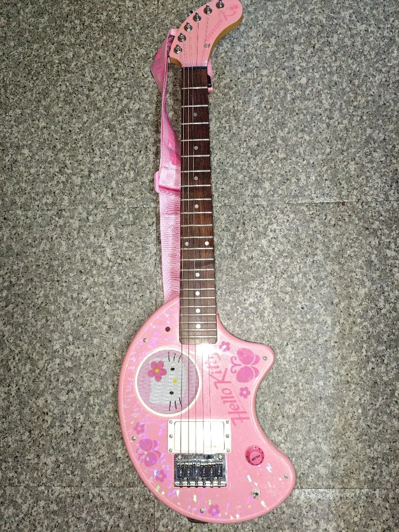2026年最新】FERNANDES ZO-3 ハローキティの人気アイテム - メルカリ