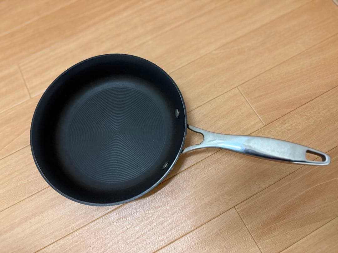 CIRCULON サーキュロン フライパン 2点セット 楽天市場】Circulon サーキュロン 25＆30cmノンスティック・フライパン