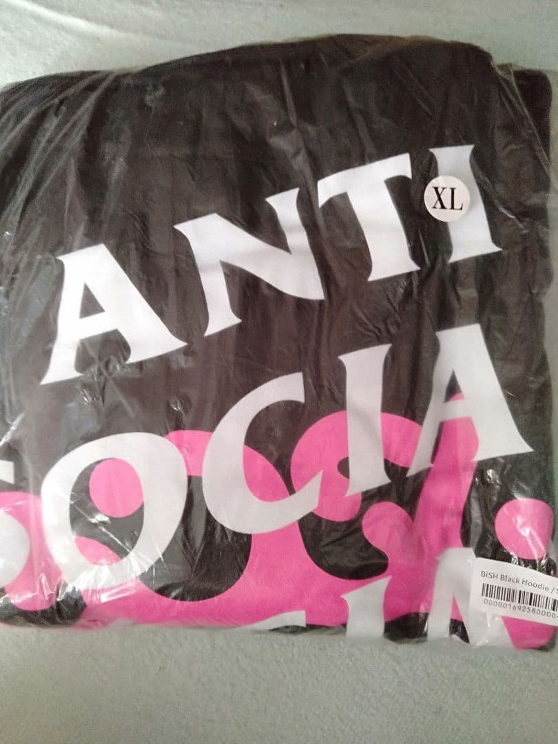 BiSH　ANTI SOCIAL SOCIAL CLUB コラボ パーカー　XL BiSHとANTI SOCIAL SOCIAL CLUBがコラボレーション