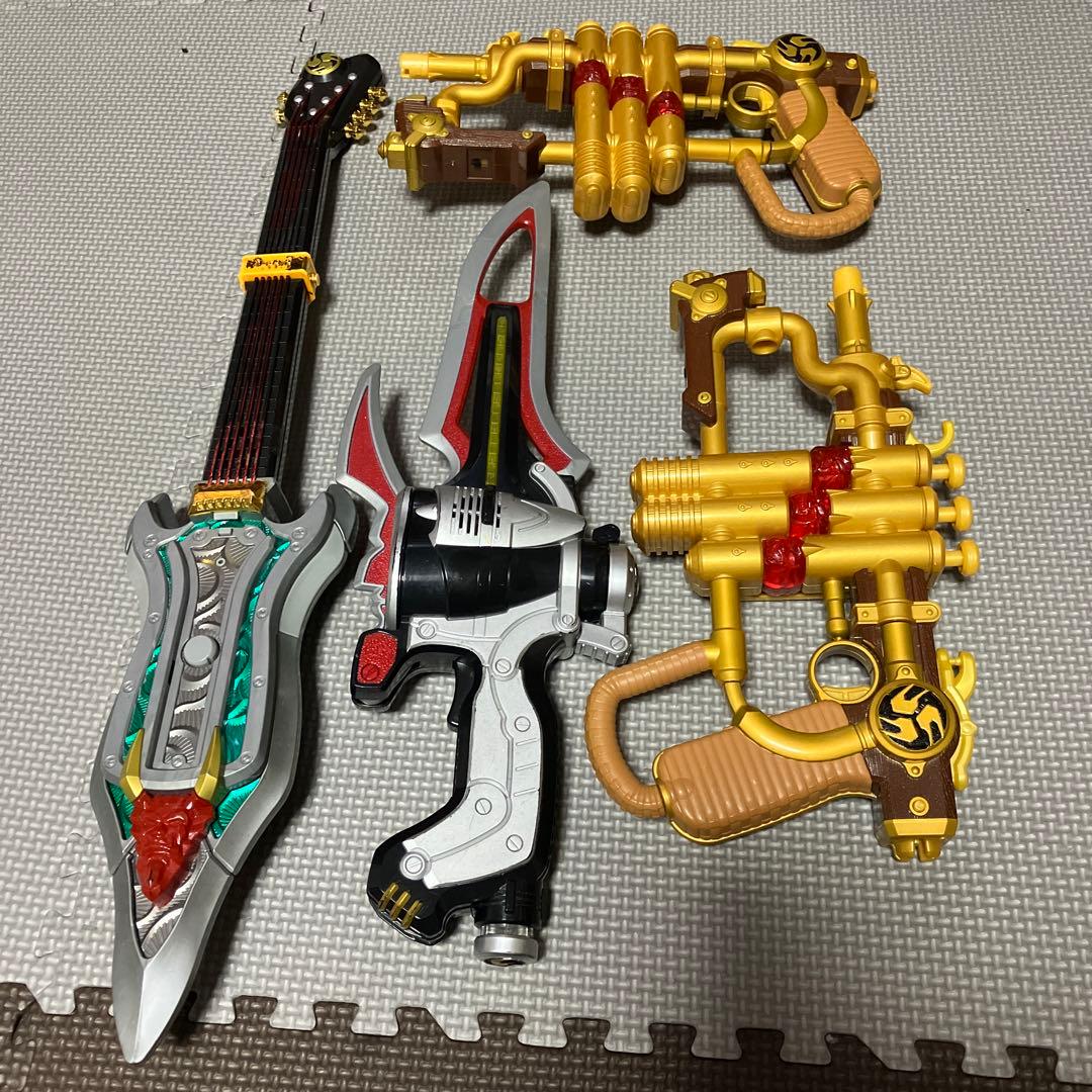 仮面ライダー響鬼 武器セット 一部ジャンク - メルカリ