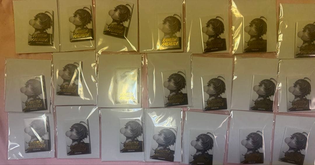 ヒプノシスマイク　メタリック缶バッジ　飴村乱数44点 ヒプノシスマイク ヒプマイ 中国限定 缶バッジ 飴村 乱数 - メルカリ