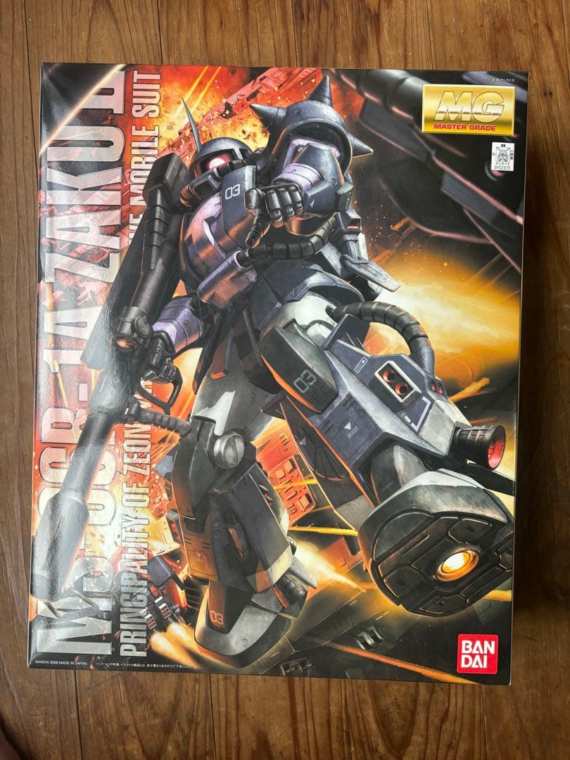 ガンダム高起動型、黒い三連星モデルMG MS-06R 高機動型ザク 黒い三連星仕様 Ver.2.0 (MG) (ガンプラ