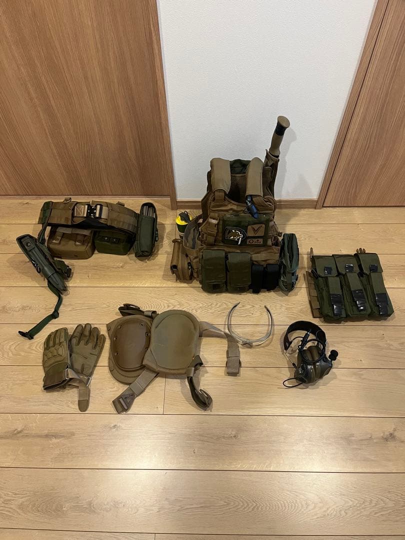 ベロシティ　プレートキャリア　その他サバゲーグッズ VELOCITY SYSTEMS SCARAB LT プレートキャリア レンジャーグリーン