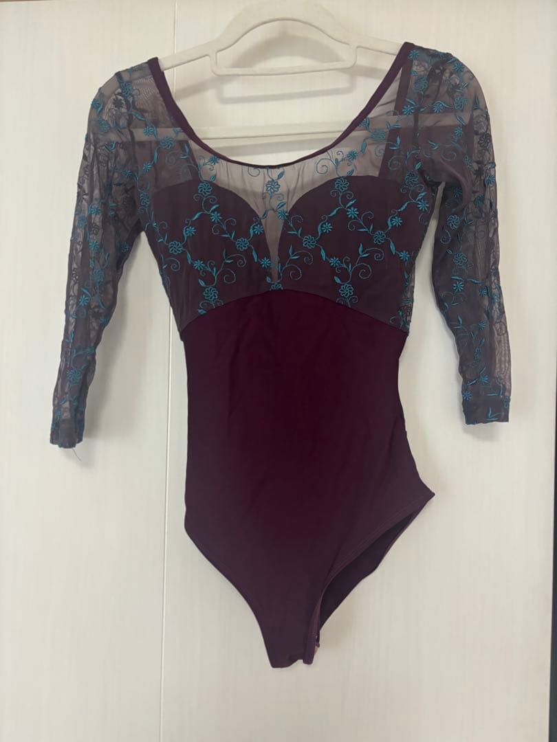 【最終値下げ】美品　デラロミラノ　レオタード