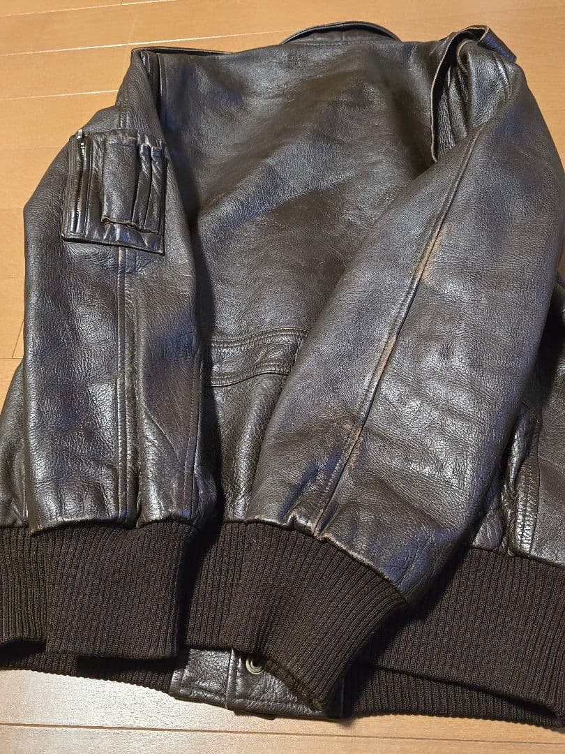 国産ビンテージ.レザージャケット. ミリタリーA2.日本製.L.