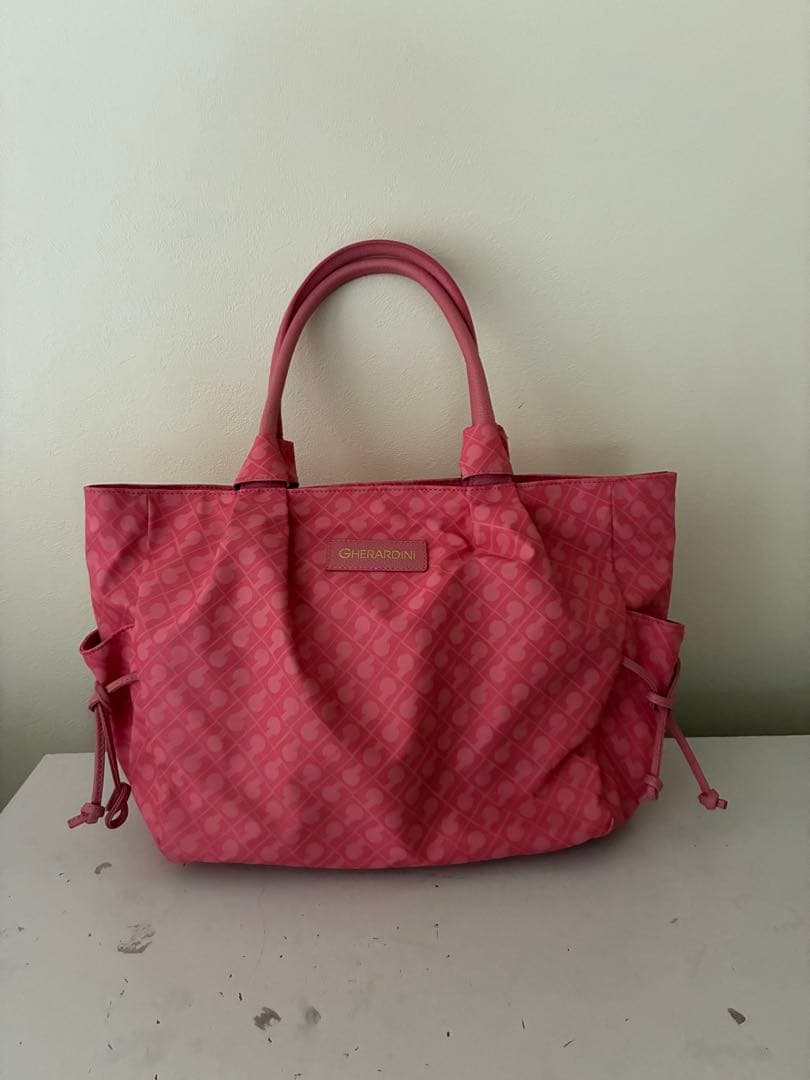 ゲラルディーニ　美品バック