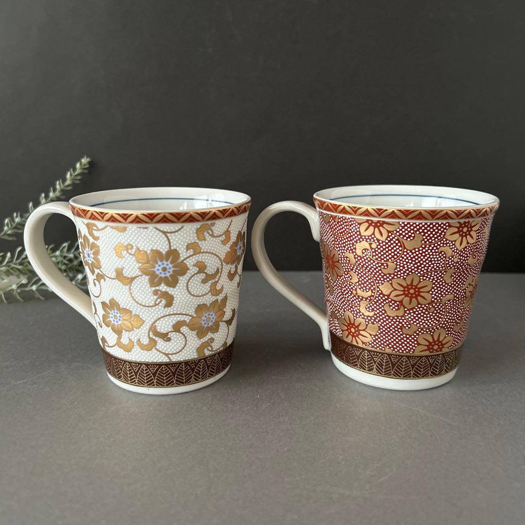 九谷焼　金山窯　白粒/赤粒　マグカップと飯碗　ペアセット