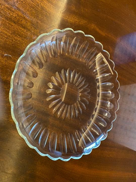 アンティークのガラス食器