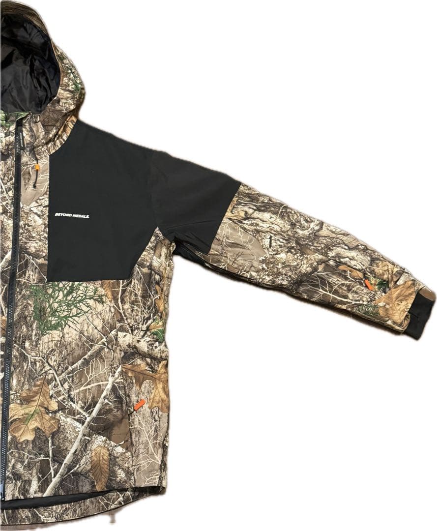 Beyond Medals Realtree 2L セットアップ Zip 上下