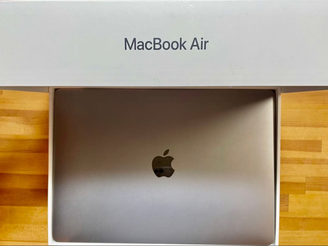 MacBook Air スペースグレイ13インチ 2018 i5 16GB