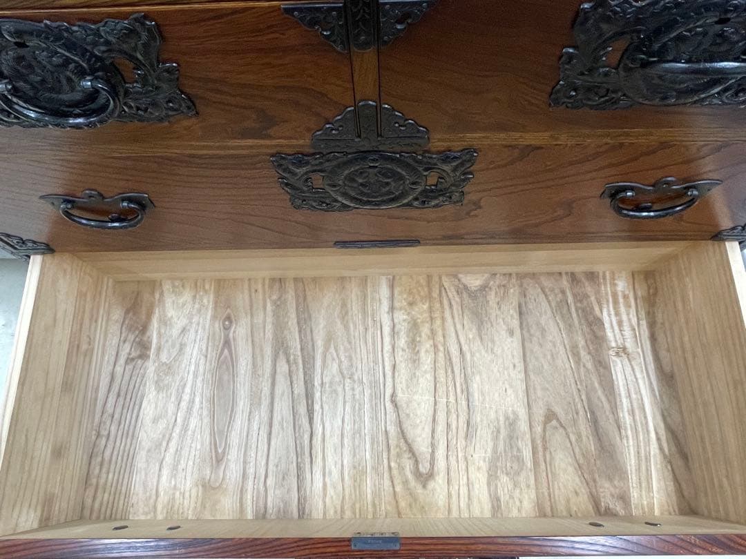 岩谷堂タンス　箪笥　タンス　岩谷堂　民芸家具　岩手県産株式会社　伝統工芸　収納