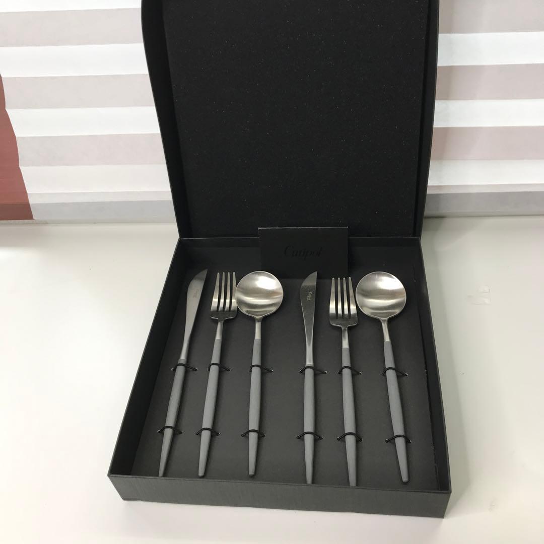 Cutipol グレー カトラリーセット