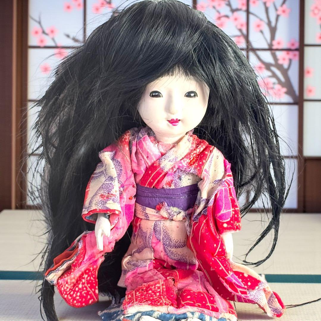 市松人形 明治後期 市印 朱印 三つ折れ 単色黒目 ガラス目 縮緬 1890年代