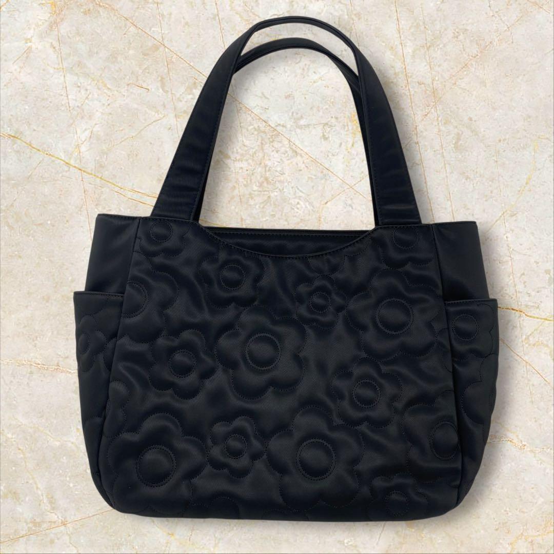 MARY QUANT デイジーランダムキルト トート ブラック マリークワント