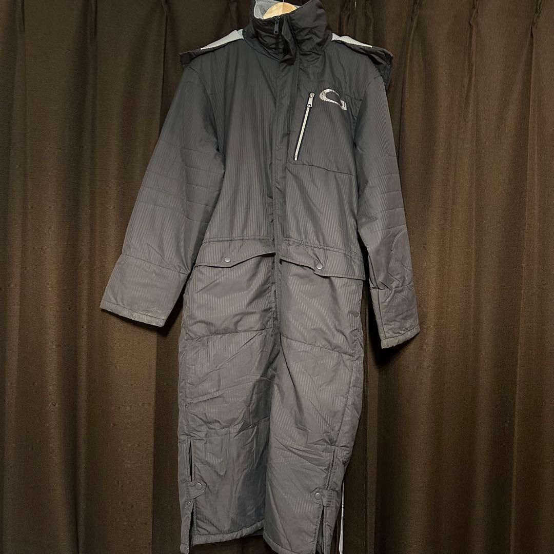 OAKLEY ベンチコート