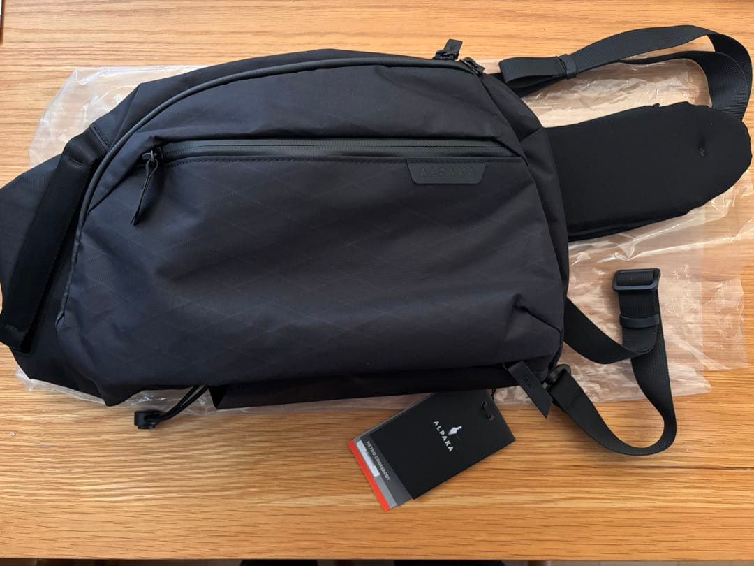 ALPAKA METRO クロスボディ X-PAC LEFT 10L 黒