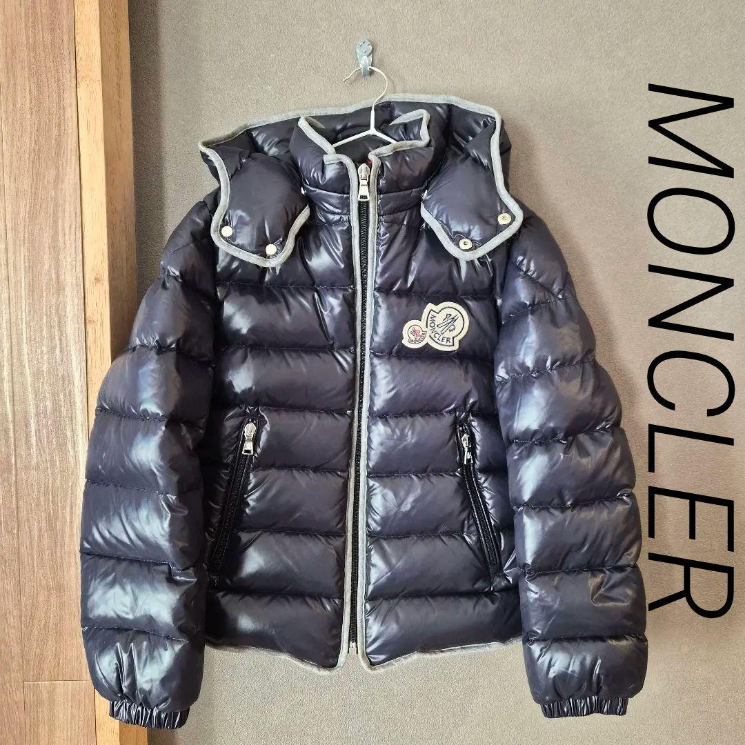 美品【モンクレール 】ダウン　キッズ 140 MONCLER