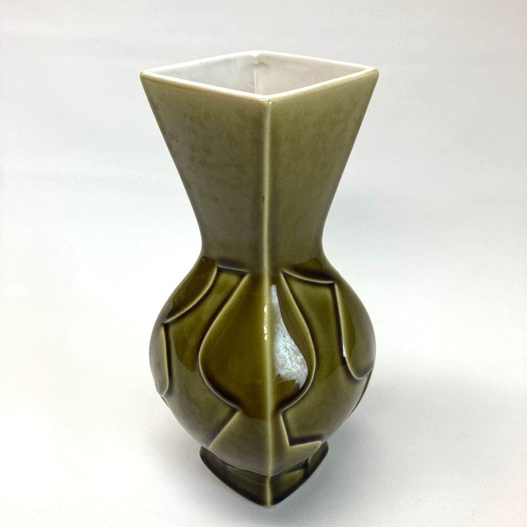 オリーブグリーン 陶器 花瓶【ヴィンテージ】