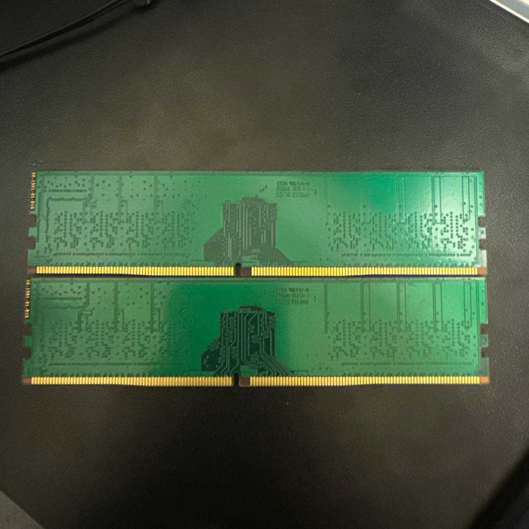 Crucial 8GB × 2枚 (16GB )DDR4 2400MHz メモリ