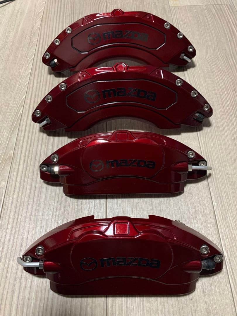 くろ‼️Mazda cx-5 KF キャリパーカバー