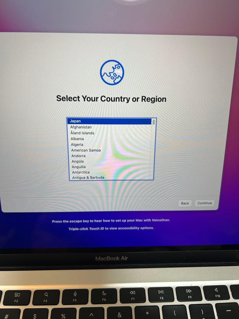 初期化済　M1 MacBook Air 256GB 8GB ジャンク品 マウス付