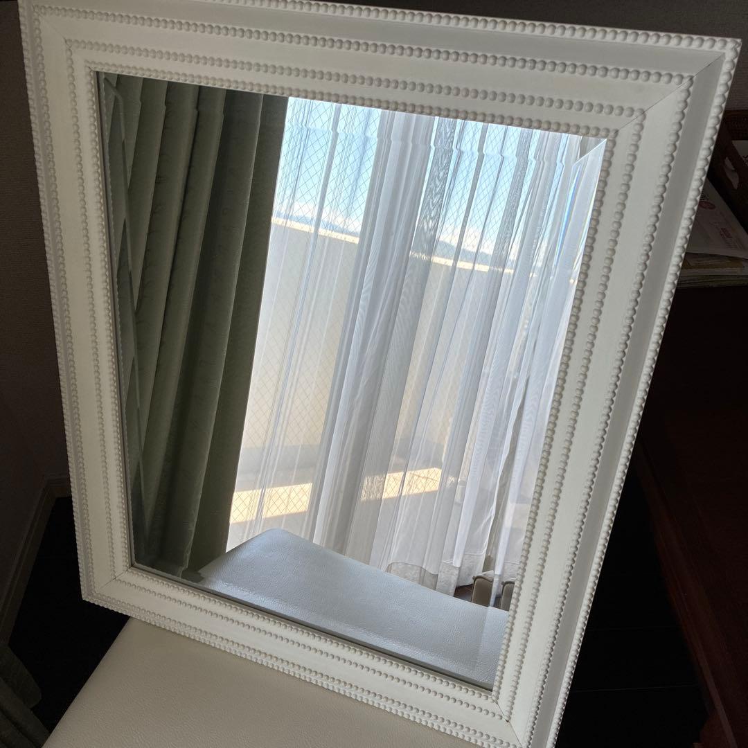 ZARA ウォールミラー 鏡 壁掛け ホワイト