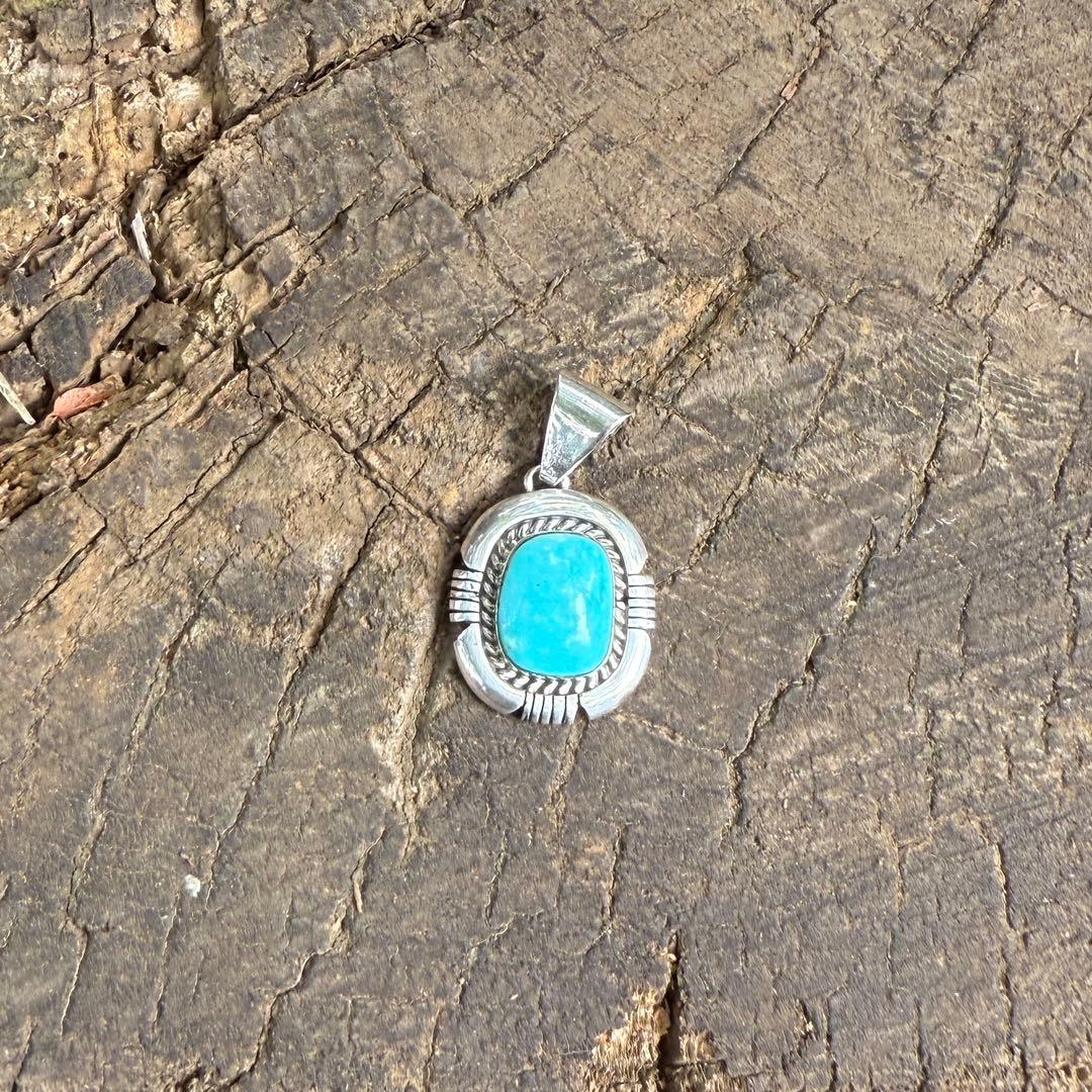 Navajo ナバホ族 インディアンジュエリー　ターコイズ　ペンダントトップ