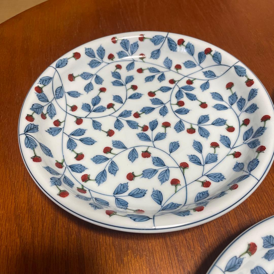 有田焼源右衛門窯染錦苺絵野苺赤色鉢　5皿