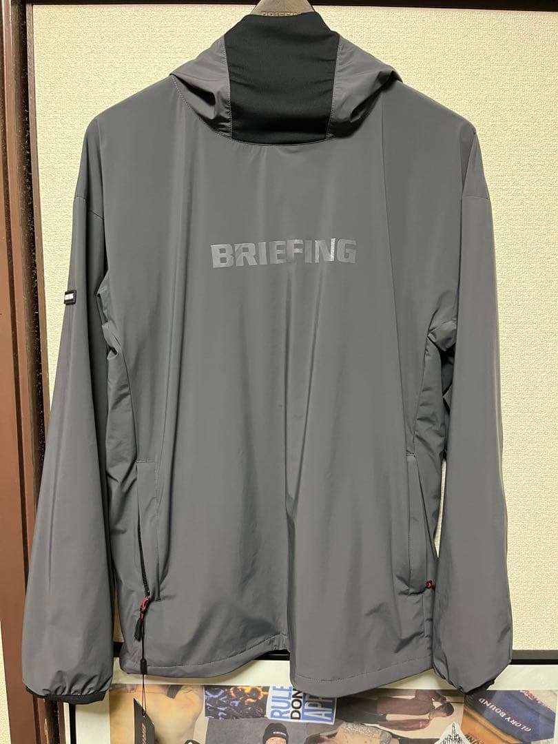 新品未使用ブリーフィング ゴルフ　ウィンドブレーカー　フーディー