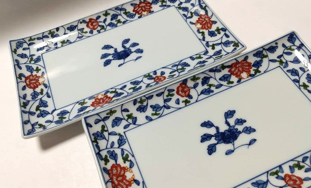 ① 源右衛門窯 染錦 牡丹唐草 長方形 皿 2枚組 未使用品