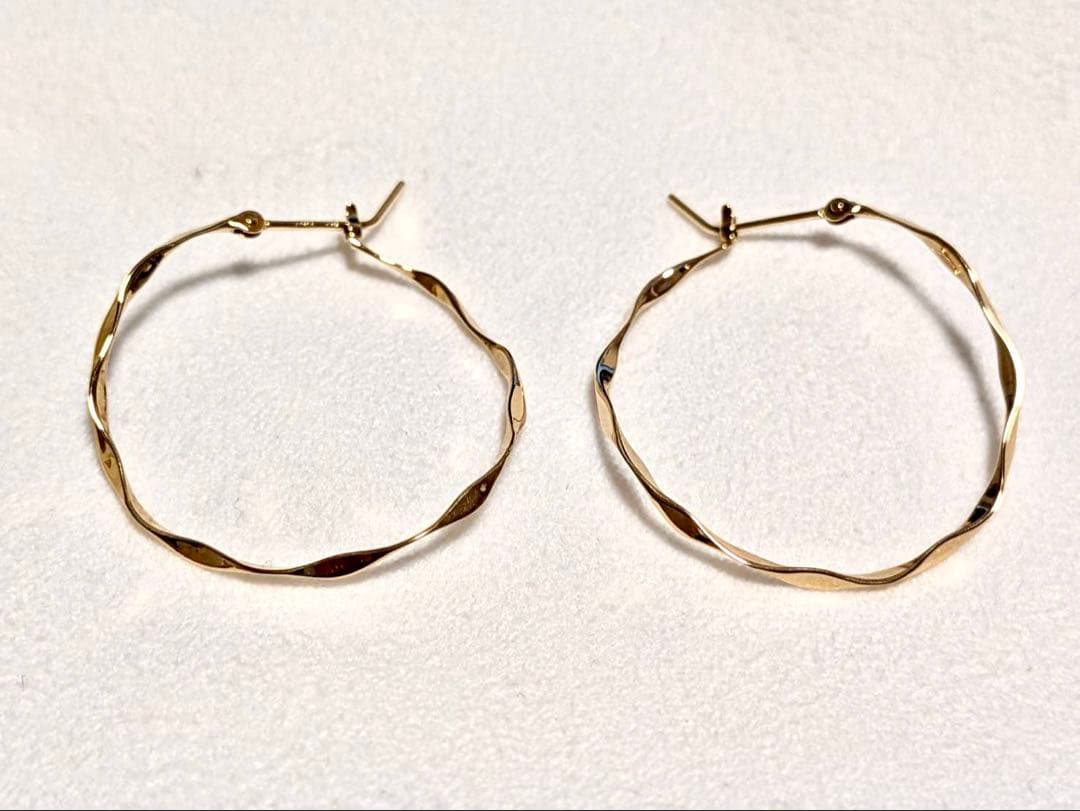 agete フープピアス K10