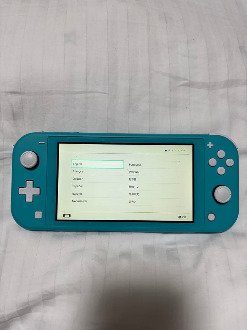 ニンテンドースイッチライト　本体のみ　ターコイズ