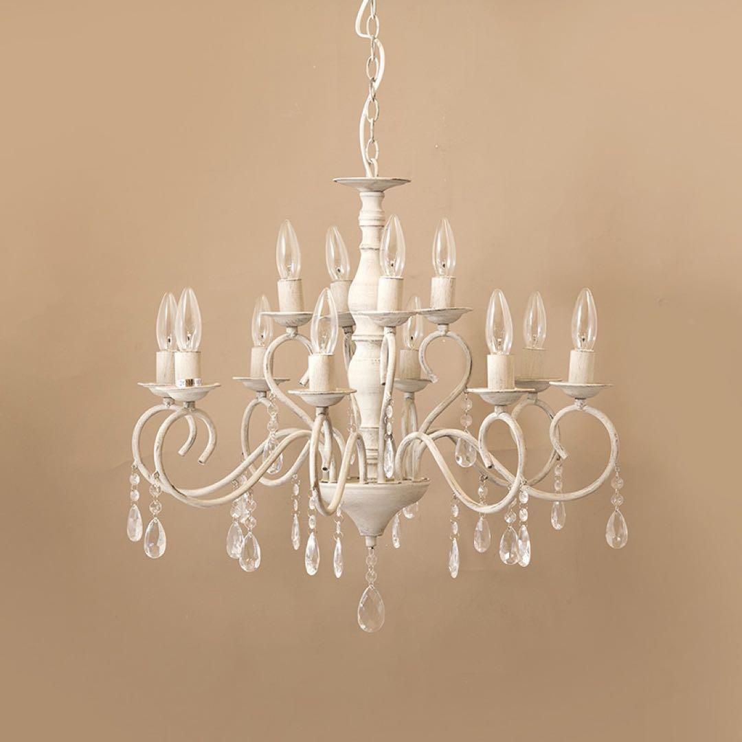 ホワイト　シャビーシックシャンデリア