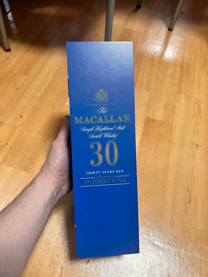 マッカラン 30年　ブルーラベル　空ボトル　空瓶　箱付き