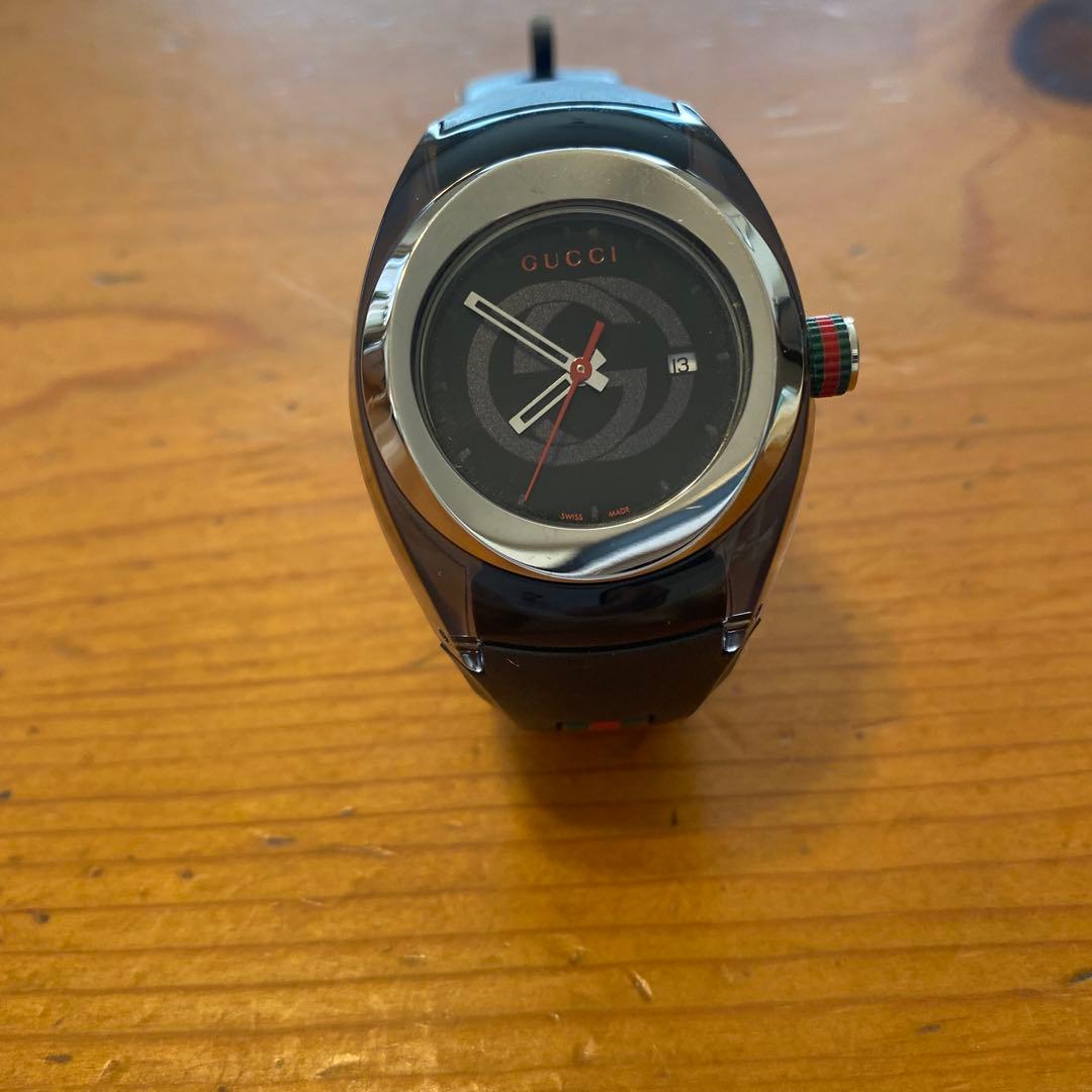 GUCCI Sync ブラックラバーベルト時計　本体のみ　cｈi ko