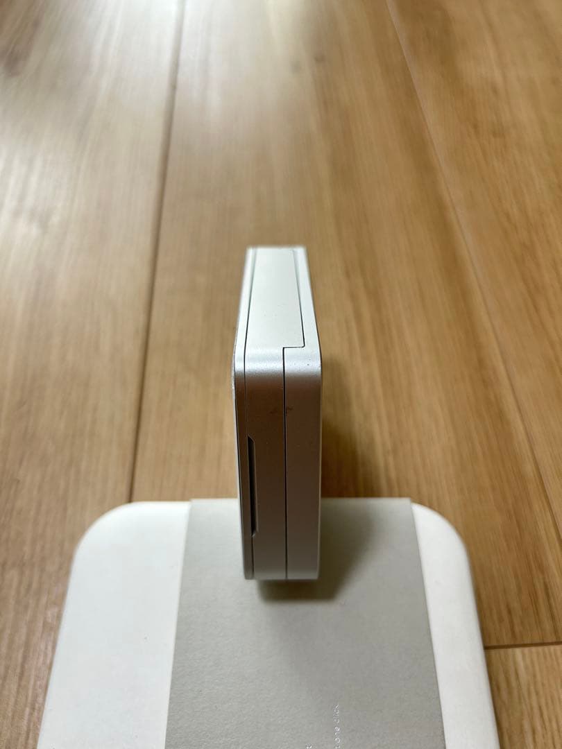 入手困難　ゼンレット　3 プロ　Zenlet 3 pro シルバー　財布