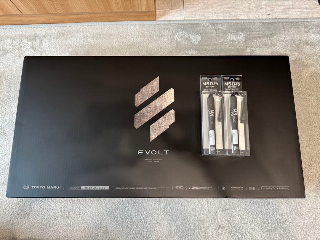東京マルイエボルトM4A1 純正リポバッテリー付