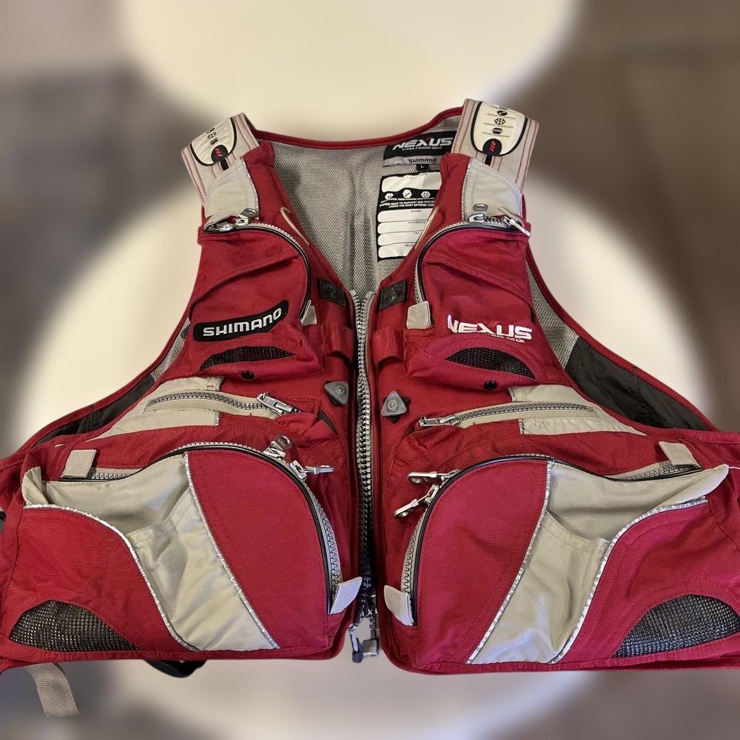 シマノ　ライフジャケット　Ｌサイズ　ファイアブラッド　グレ釣り　磯釣り　ウェア