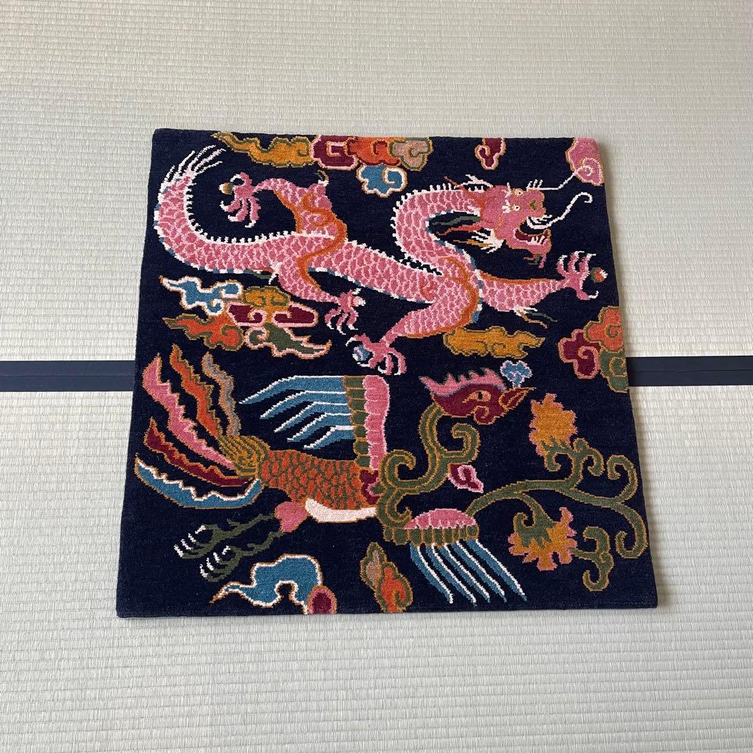 チベタンラグ　ドラゴン