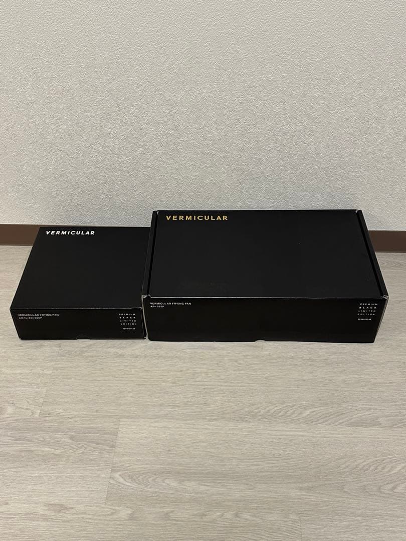 バーミキュラ フライパン 24cm(深型) プレミアムブラックエディション